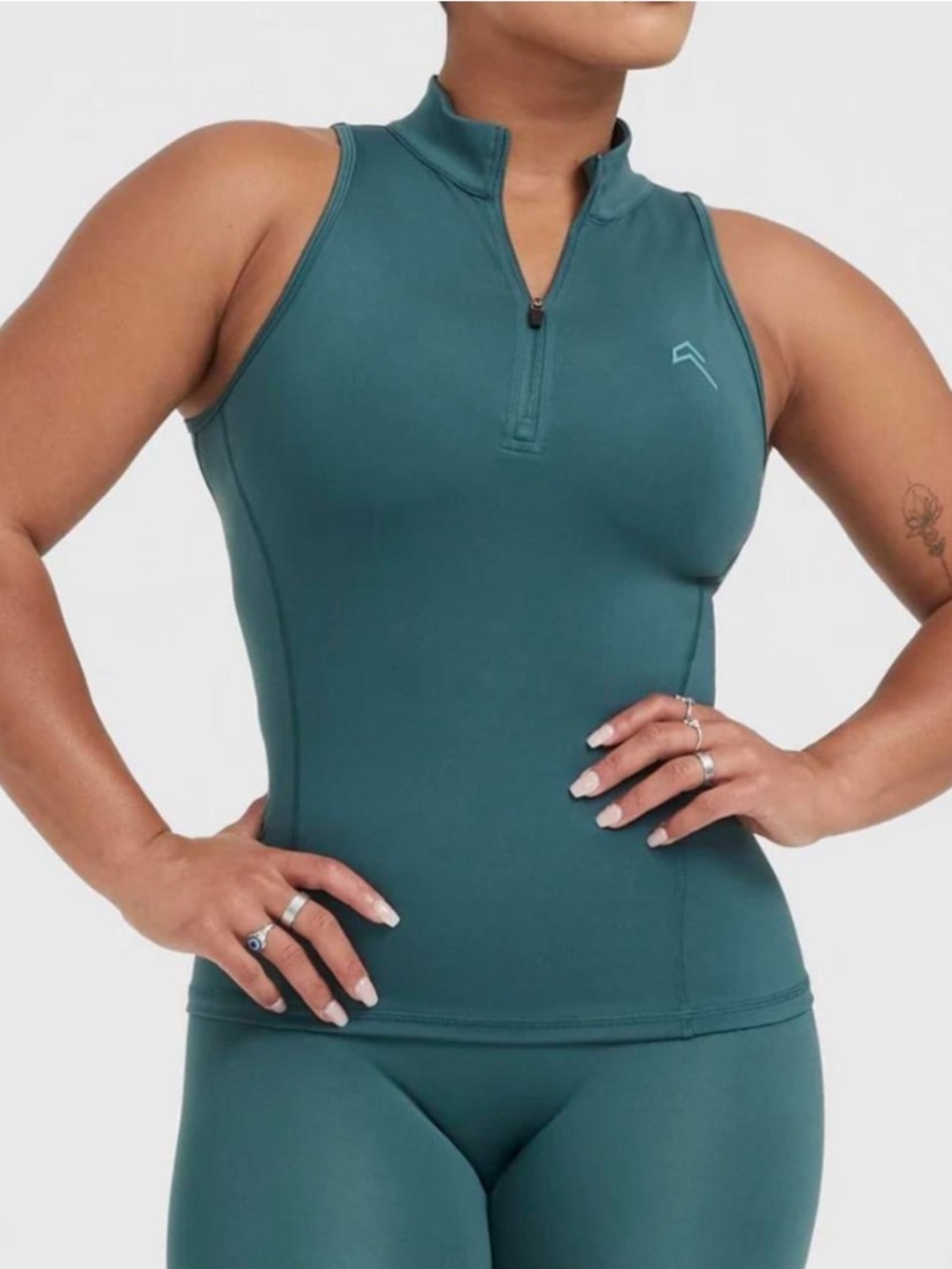 Oner Active Timeless Half Zip Crop Tank Top Women's Size Small Activewear (A)